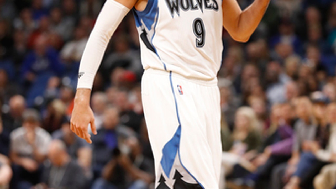 Ricky Rubio traded from Wolves to Jazz for 1st-round pick